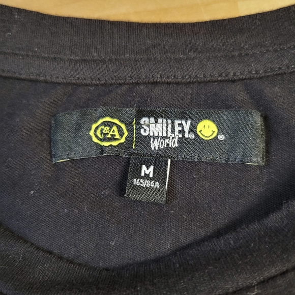 Chinatown Market Smiley Men's Black Smiley Embroidered Tee - Picture 6 of 10